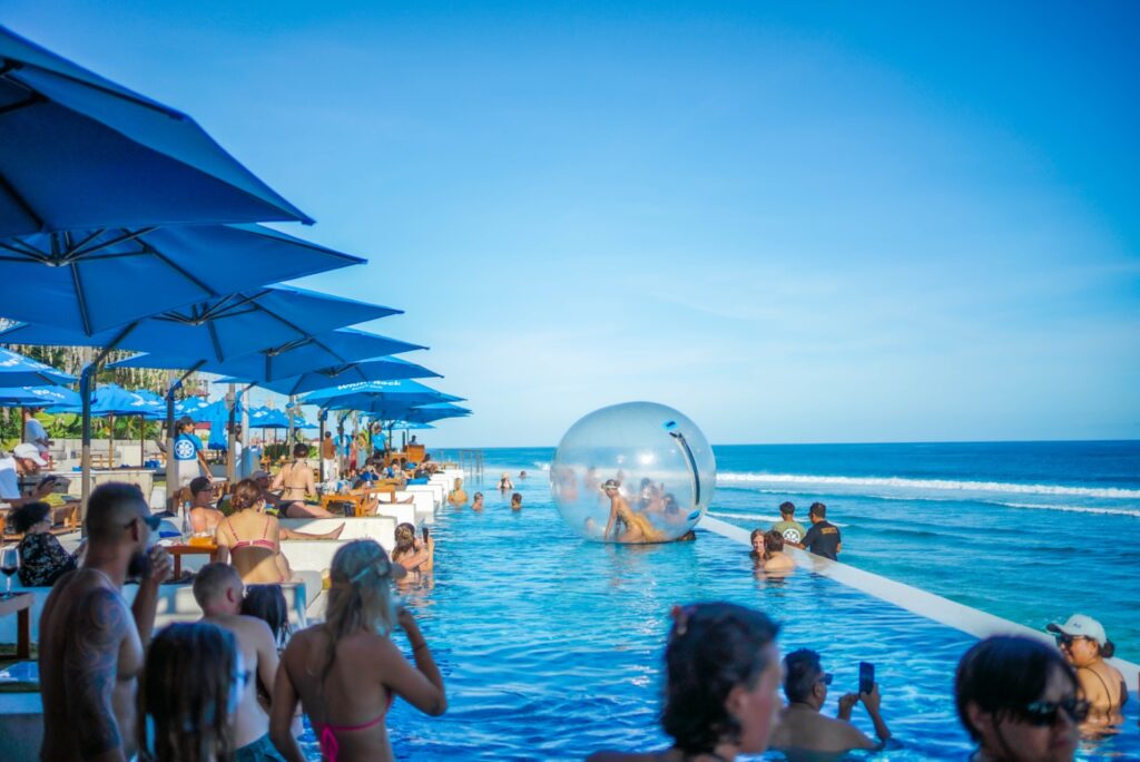 White Rock Beach Club: Big Beats, Bigger Views, and Bali’s Hottest Stage by the Sea