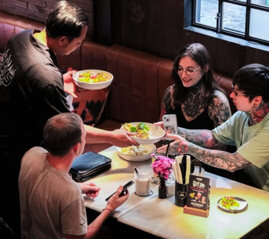 Revolver, Seminyak