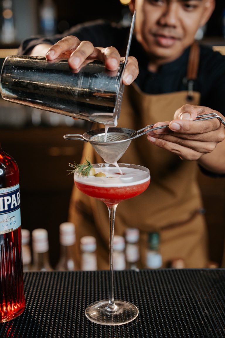 Kwee Zeen Terrace Bar - Bar - Sofitel - Nusa Dua - Bali Food Travel