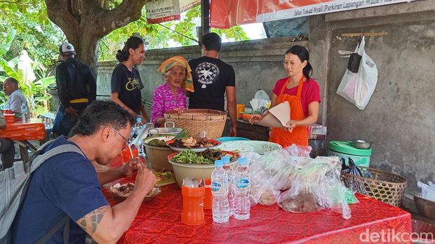 bali restaurant, sanur restaurant, local food