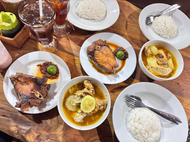bali restaurant, sanur restaurant, local food
